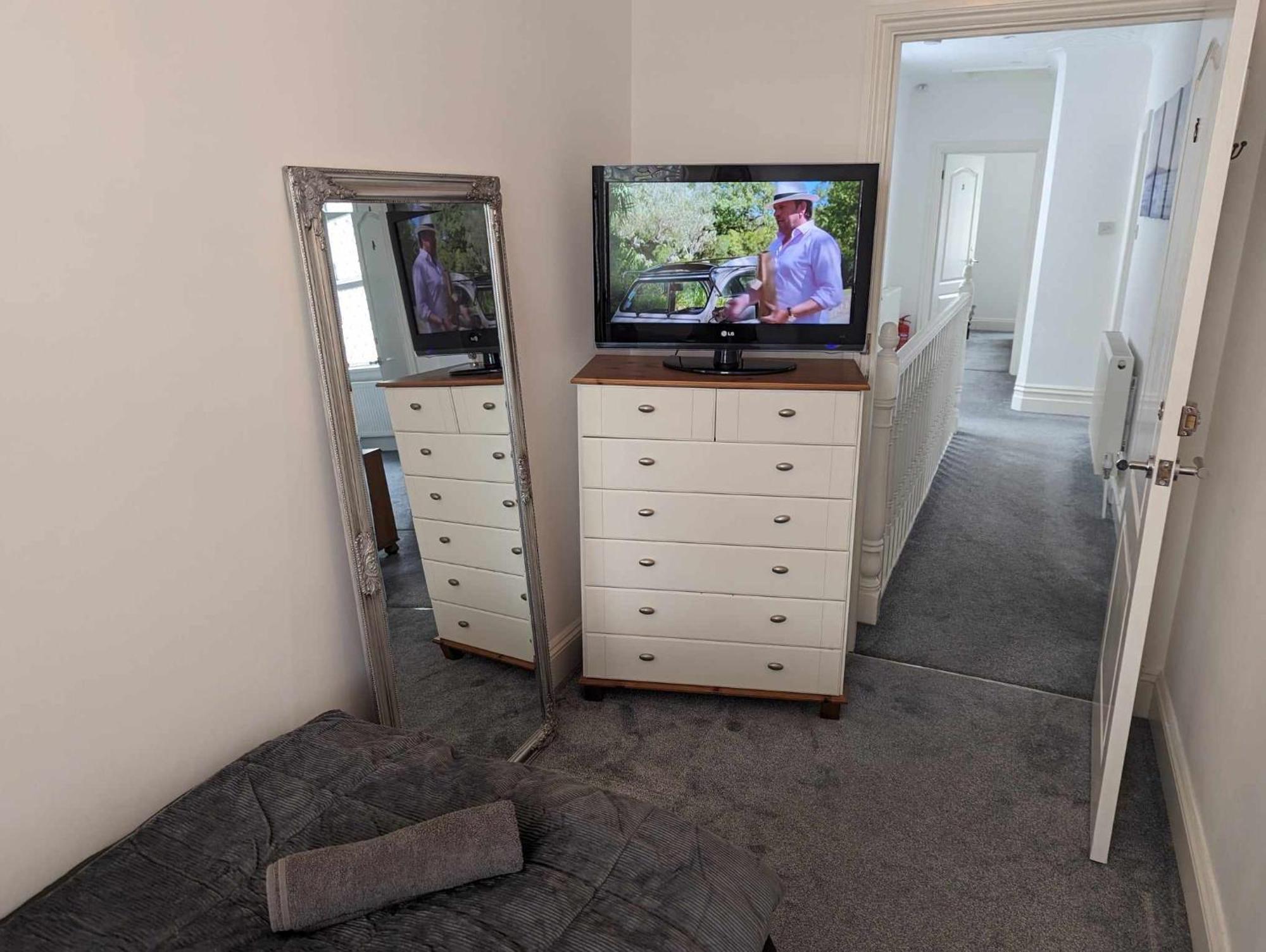 بورنماوث Cosy Bee And Apartment المظهر الخارجي الصورة